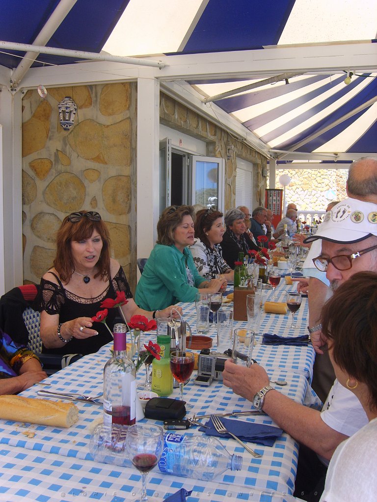 UN MECHOUI AVEC LES AMIS PN D ANDALOUSIE 9 05 2013 A MOJACA (35).JPG -  